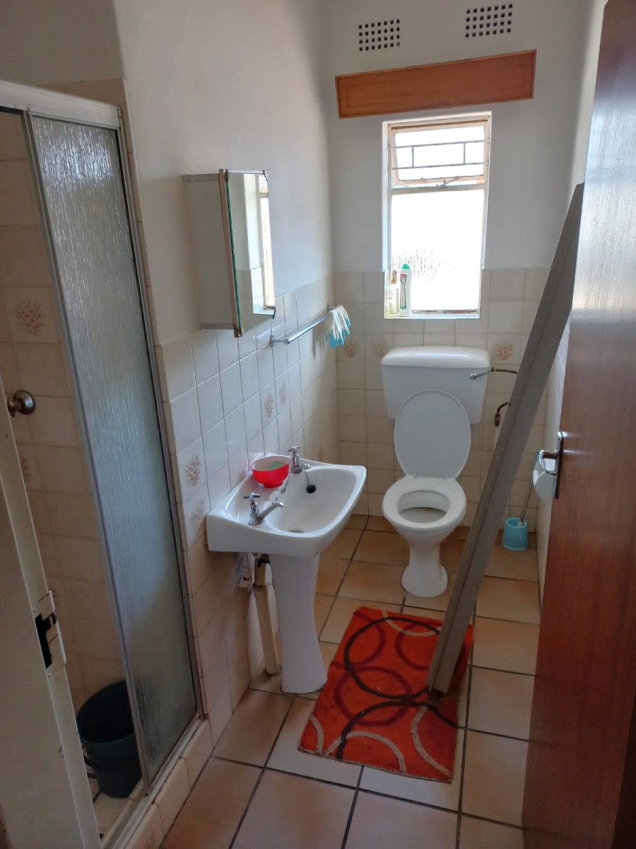 2 Bedroom Property for Sale in Potchefstroom North West